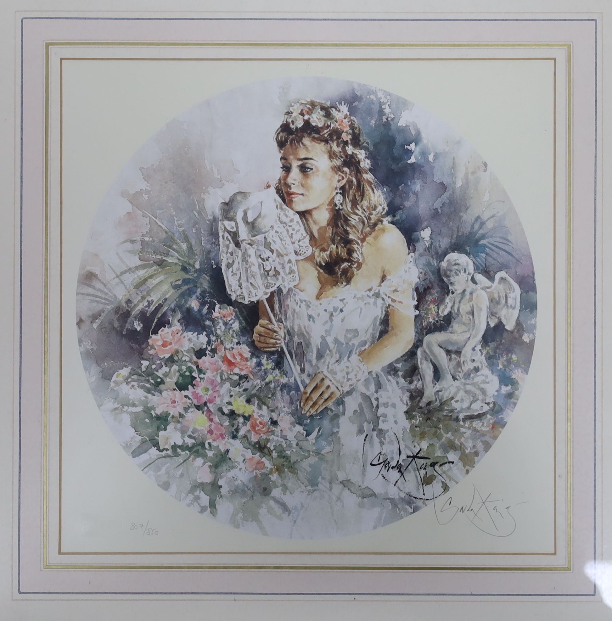 Gordon King, limited edition print, Woman with a lace parasol, signed, 807/850, 31 x 31cm.